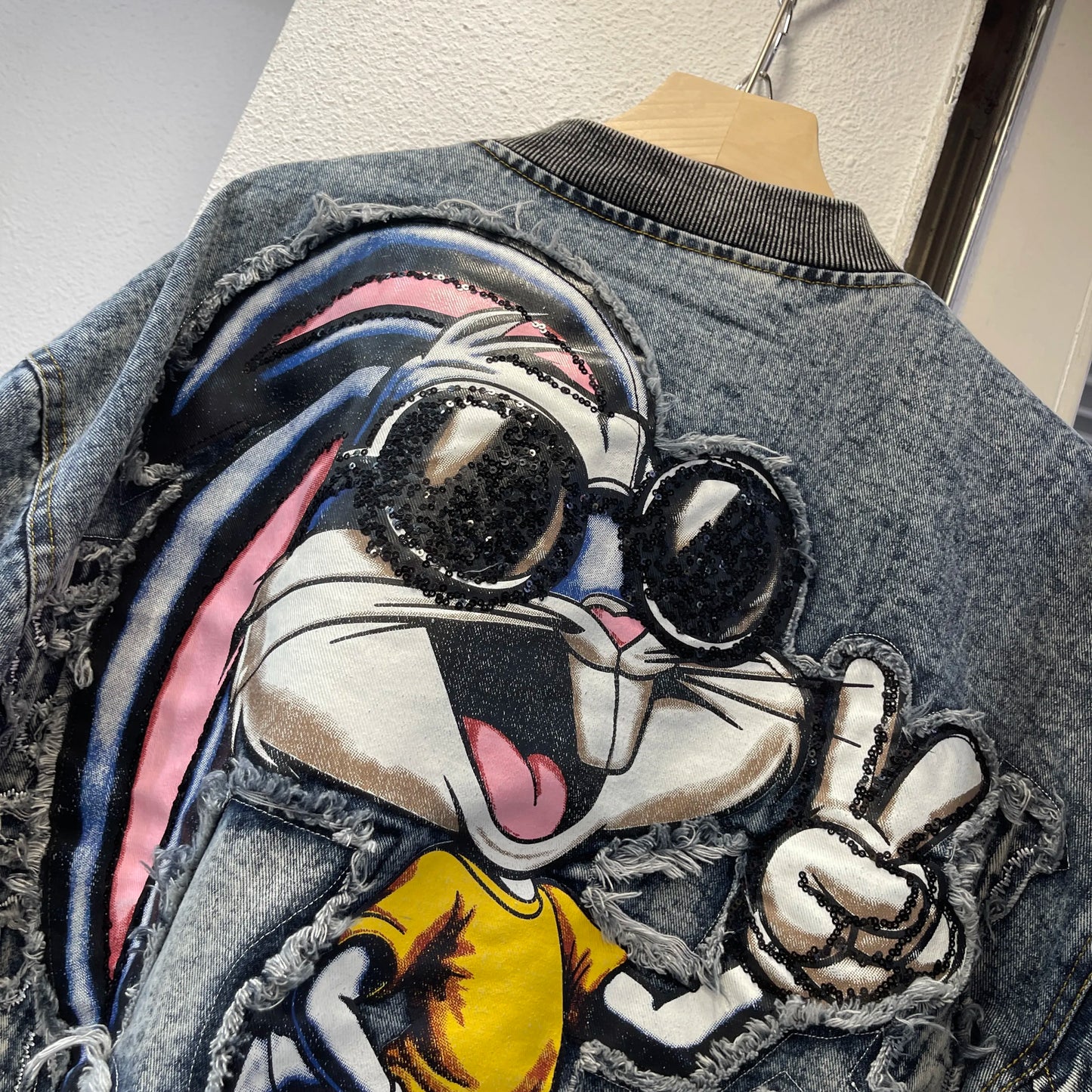 Jaqueta Jeans Feminina Oversized Bordada Streetwear