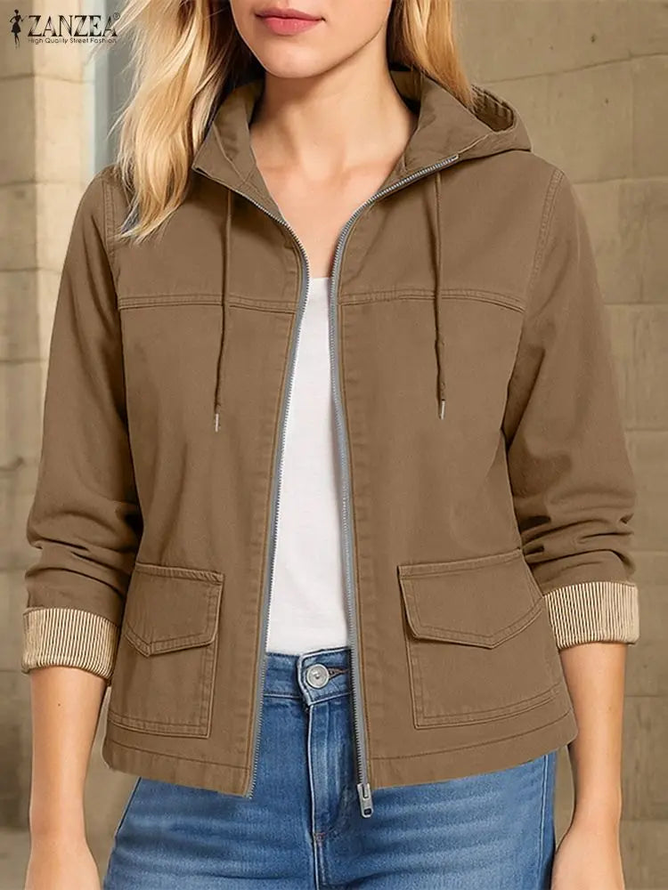 Jaqueta Feminina Cargo com Capuz Premium
