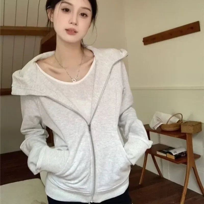 Jaqueta Feminina Coreana Slim com Capuz