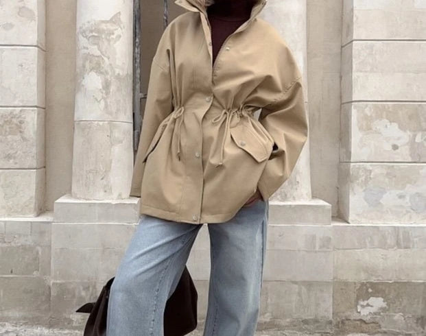 Jaqueta Feminina Retrô Oversized Windbreaker Premium