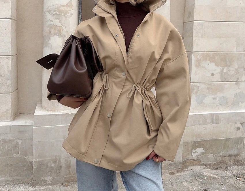 Jaqueta Feminina Retrô Oversized Windbreaker Premium