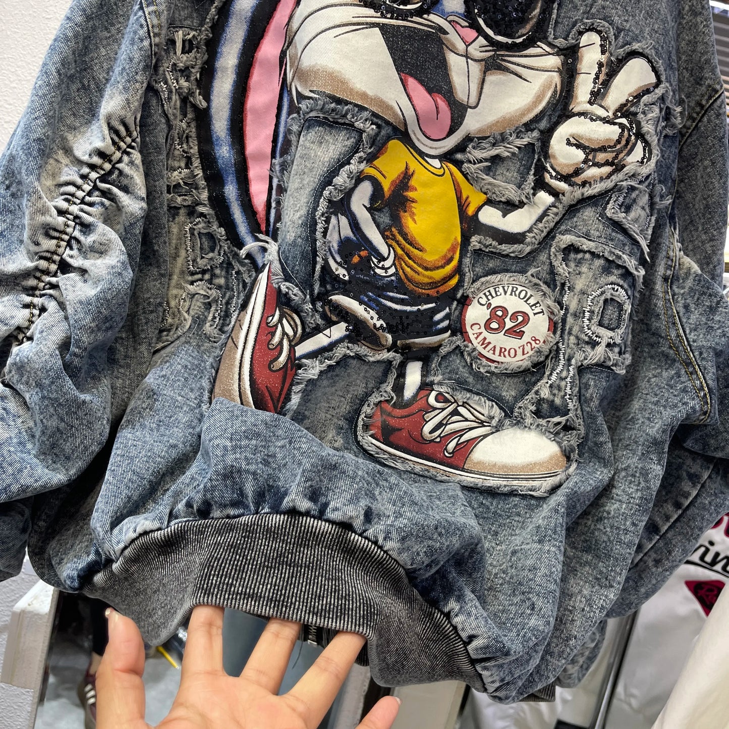 Jaqueta Jeans Feminina Oversized Bordada Streetwear